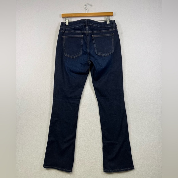 Silver Jeans Co. Elyse Slim Bootcut Jeans | Women’s 28x31 | Dark Wash - Picture 2 of 6